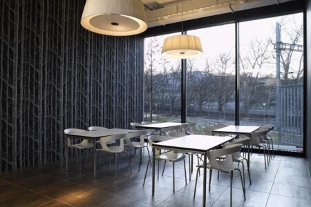 052_F0_restaurant