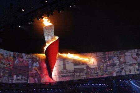 Beijing 2008 Olympic flame lighting cauldron