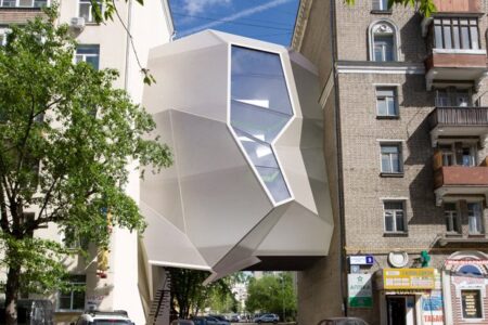 126.337.1335262102.01-recitymagazine-za bor architects-parasite office