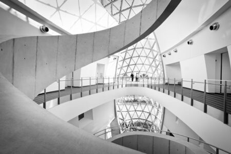 DaliMuseum_010411_7350