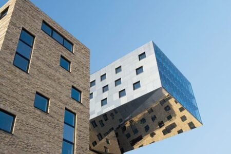 nhow_aussen_upper_tower_3