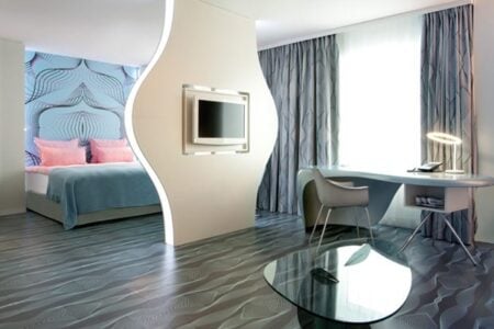 nhow_juniorsuite_blue