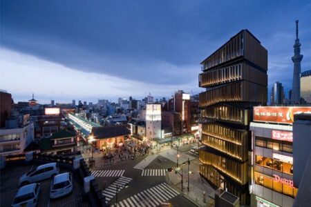 Centro de visitantes de Tokio. Kengo Kuma