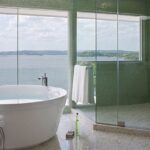 Acquavilla wc. Foto: Coles Hairston | 06 winn ridgetop terrace masterbath3