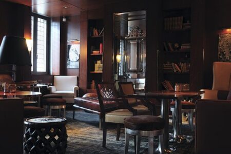Palazzina Grassi.Philippe Starck. Design hotels | 035dspalazzina_grassi_0