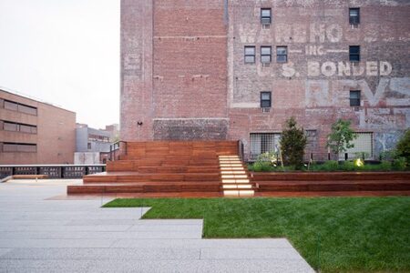 High_Line_seating_steps