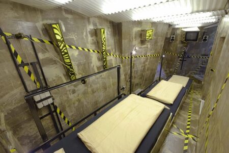 Propeller Island_room26