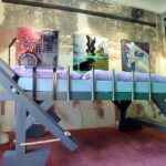 Propeller Island_room4