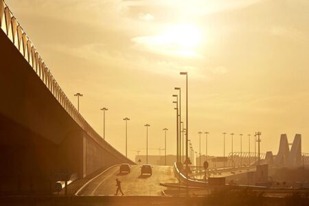 room_Sheikh-Zayed-Bridge-by-Zaha-Hadid_ss_10