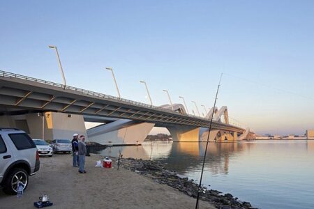 room_Sheikh-Zayed-Bridge-by-Zaha-Hadid_ss_11