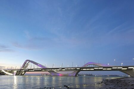 room_Sheikh-Zayed-Bridge-by-Zaha-Hadid_ss_15