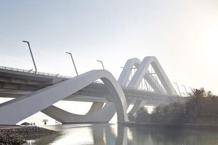 room_Sheikh-Zayed-Bridge-by-Zaha-Hadid_ss_21