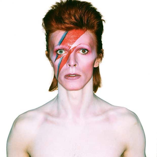 Album_cover_shoot_for_Aladdin_Sane_1973_Photograph_by_Brian. Duffy Archive