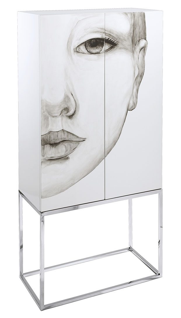 Armoire Face. Now`s Home