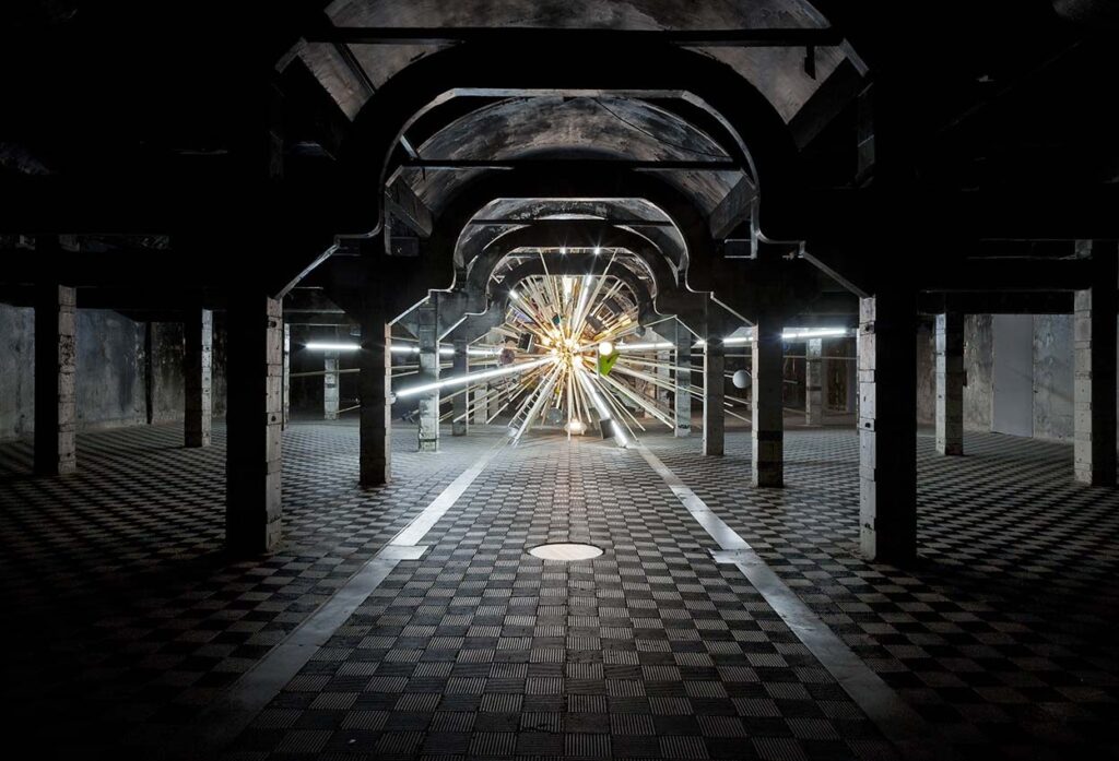 Agujero Negro de Björn Dahlem. Abierto x Obras. Matadero Madrid. Sep 2014 | agujero negro de bjorn dahlem abierto x obras matadero madrid sep 2014 7