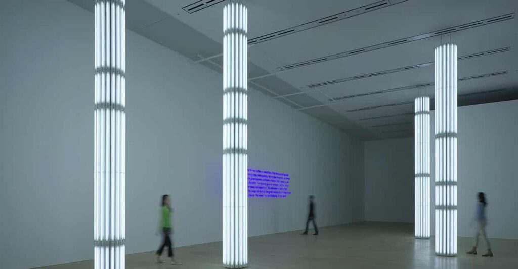 The Kaleidoscopic Eye. Thyssen-Bornemisza Art. 2008 Foto: Watanabe Osamu, Courtesy Mori Art Museum | cerith wyn evans 2
