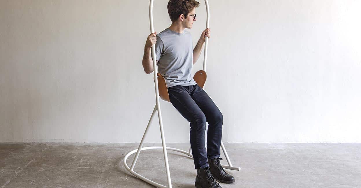 03_Swing Seat Use 2