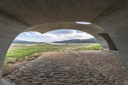 casa en Monsaraz. Casa enterrada Aires Mateus | casa_monsaraz aires_mateus roomdiseno17