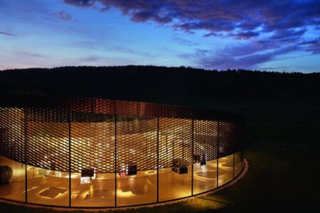 Musée Atelier Audemars Piguet. Le Brassus. BIG Architects | musee_atelie_audemars_piguet big roomdiseno14