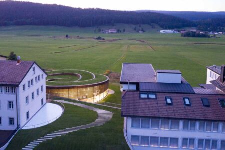 Musée Atelier Audemars Piguet. Le Brassus. BIG Architects | musee_atelie_audemars_piguet big roomdiseno8