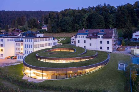 Musée Atelier Audemars Piguet. Le Brassus. BIG Architects | musee_atelie_audemars_piguet big roomdiseno9