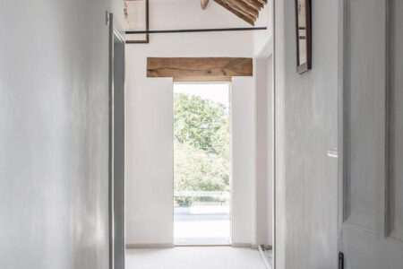 The Parchment Works. Will Gamble. Casa dentro de ruinas de ladrillo | parchment_works will_gamble roomdiseno9