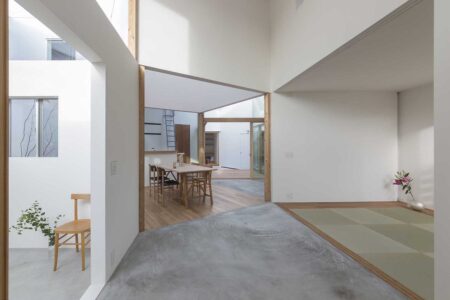 Casa en Hokusetsu. Arquitectura geométrica en japonesa. Tato Architects | 06house_in_hokusetsu026