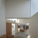 Casa en Hokusetsu. Arquitectura geométrica en japonesa. Tato Architects | 16house_in_hokusetsu024