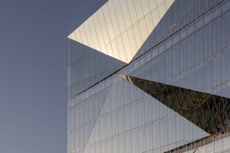 Cube Berlin. El edificio inteligente de oficinas. 3XN | cube_berlin 3xn roomdiseno13