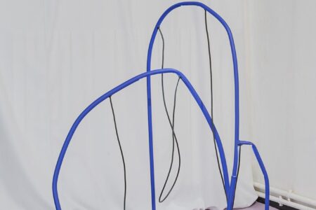 Untitled Blue. La Cube. Collectible Design Fair | la cube_untitled blue_2019_iron and led_ op fot _ courtesy of camp design gallery