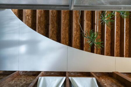 mtka. Toru Murayama y Ayako Kato. | mtka pasarela_interior roomdiseno9