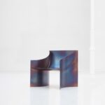 One Curve Chair. Objects with Narratives. Collectible Design Faire | object with narratives_one curve chair_2019_copyright photo oskar vanhulst husk paris
