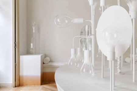 Mayice Studio. Espacio futurista para Niessen. Casa Decor 2020