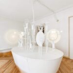Mayice Studio. Espacio futurista para Niessen. Casa Decor 2020