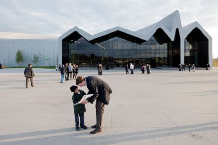 Riverside Museum. Glasgow Scotland. Zaha Hadid Architects. Foto: Iwan Baan | 07riverside gla zha 4900