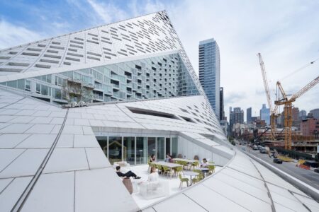 VIA W57. New York. BIG (Bjarke Ingels Group). Foto: Iwan Baan | 23 w57 16 08 big 3405