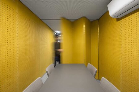 Oficinas de última generación HBK Spectris Innovation Centre | porto hbk innovation do atelier de arquitetura studium creative 6