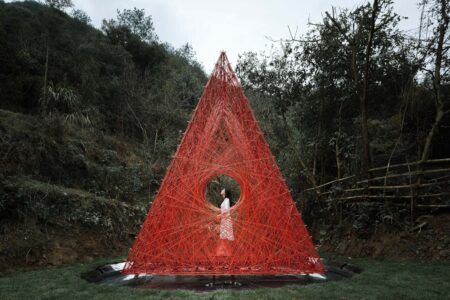 Shrine_Whatslove-Wutopia_Lab-roomdiseno