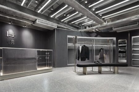 TFG Gallery. Leaping Creative. Experiencia innovadora de marca. Diseño de retail | tfg_gallery leaping creative roomdiseno6