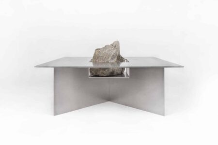Mobiliario de rocas y acero Proportions of Stone de Sisan Lee | proportion_of_stone sisan_lee roomdiseno