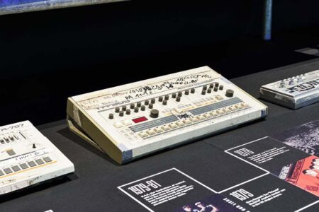 Chemical Brothers. Design Museum London | chemical brothers roomdiseno