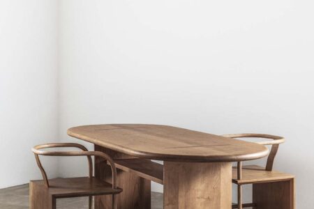Humble Administrator. Studio Swine. Connected. Diseño en Madera. AHEC y Design Museum de Londres | humble administrator_studio swine_american cherry american red oak photography david cleveland_6