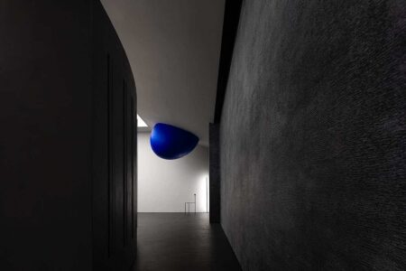 Novacolor Showroom. Un ambiente gris lleno de color | novacolor roomdiseno12
