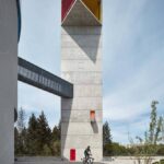 Iglesia de María Restituta. Iglesia futurista de Atelier Štěpán | stepan_marek_kostel_lesna_08