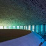 Iglesia de María Restituta. Iglesia futurista de Atelier Štěpán | stepan_marek_kostel_lesna_23