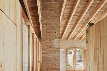 Aigües de VilaJuïga. Twobo. Luis Twose | aigues de vilajuiga_roomdiseno9