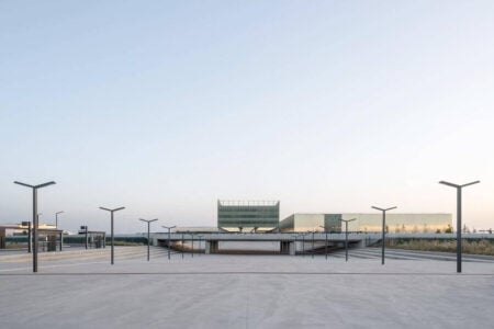OMA. Taillandier Architectes Associés. MEETT | meett roomdiseno
