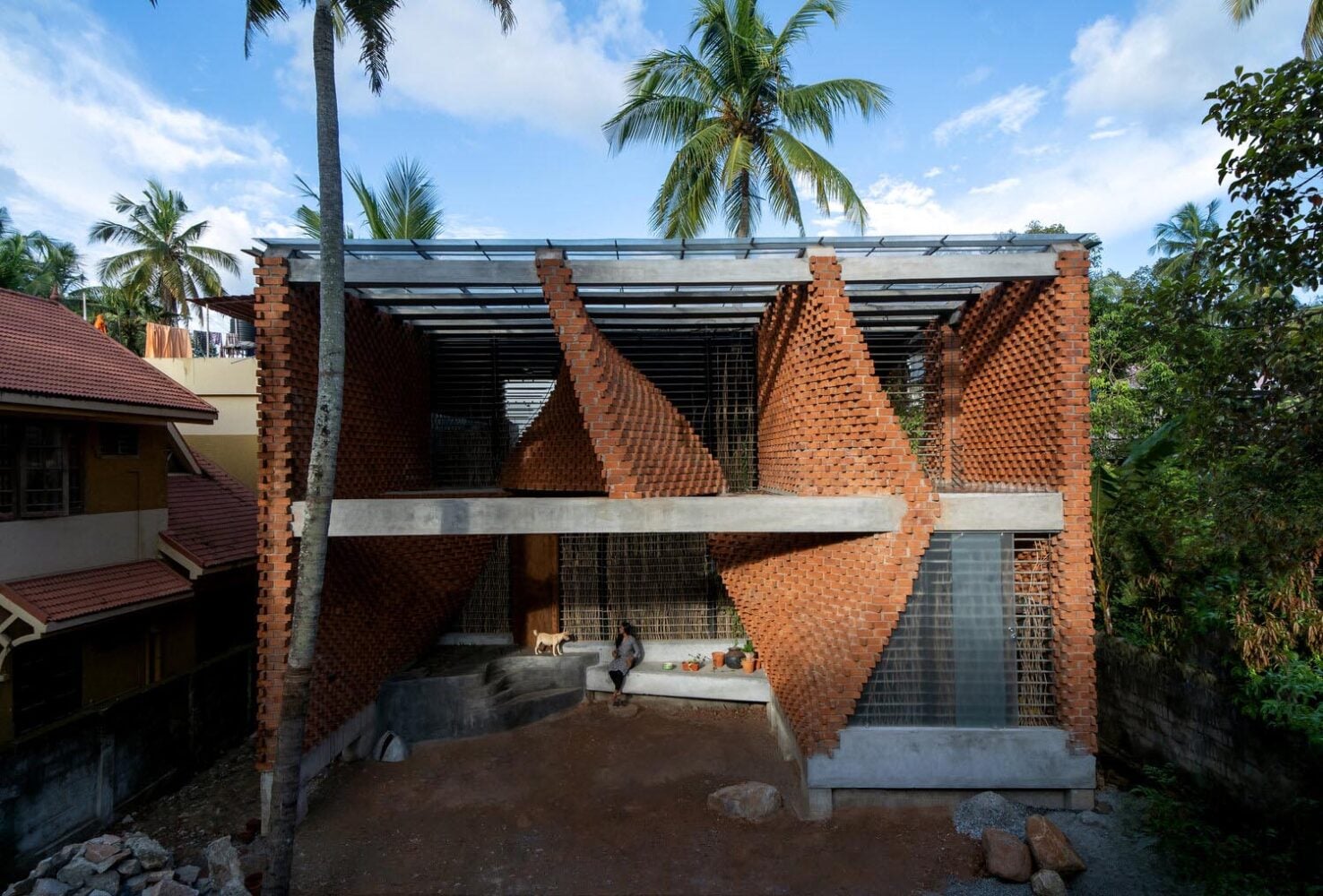Wallmakers. The Pirouette House | wallmakers roomdiseno
