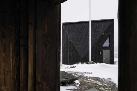 Cabaña vanguardista. Arquitectura vernácula. A38 Arkitekter | a38 arkitekter roomdiseno