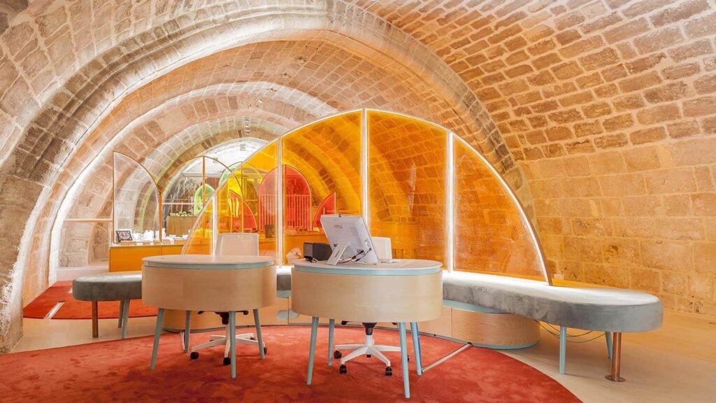 Acceso Catedral de Burgos. Estudio Sic | acceso_catredral burgos studio_sic roomdiseno3 2